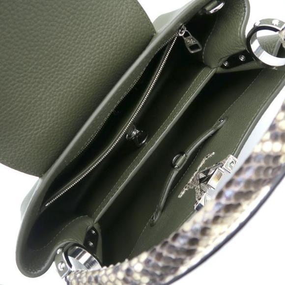 Louis Vuitton Handbag Capucines MM - Picture 1 of 9